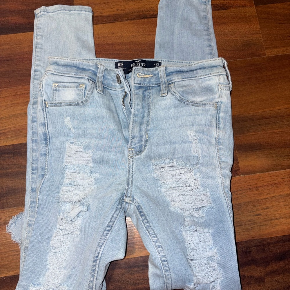 Hollister Distressed Light Blue Skinny Jeans